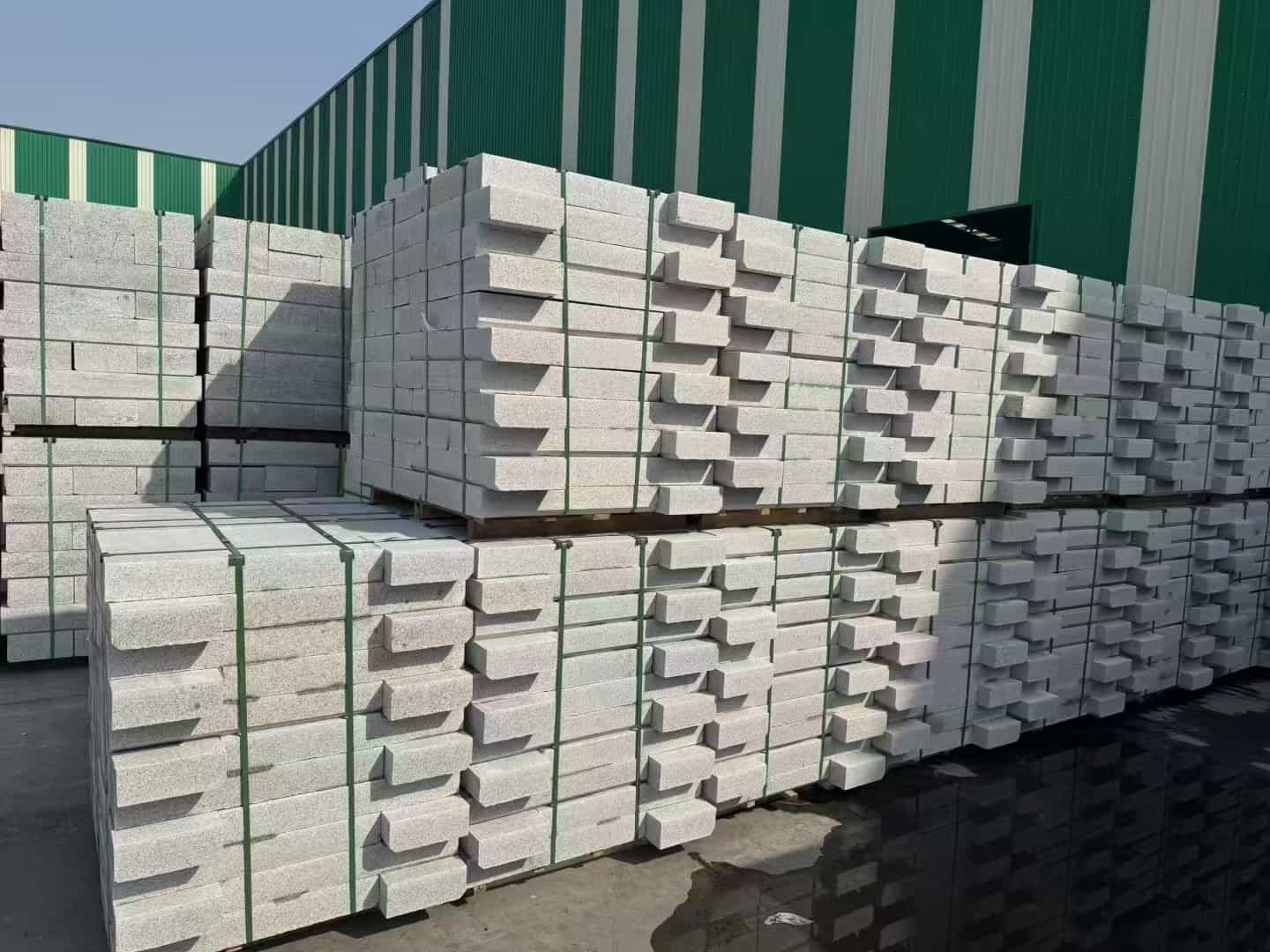 长治芝麻白路沿石