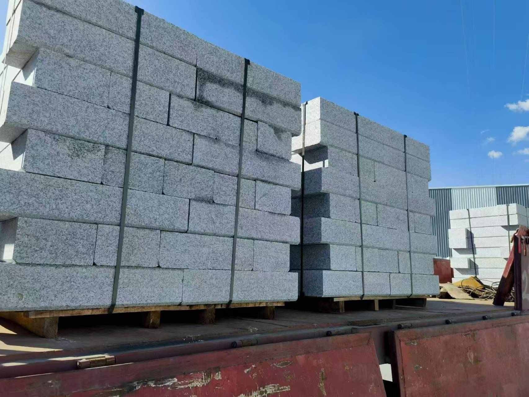 长治 路沿石装车出货